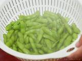 「枝豆は水からゆでる？お湯からゆでる？　JA全農にいがたが教える「おすすめのゆで方」がこちら」の画像1