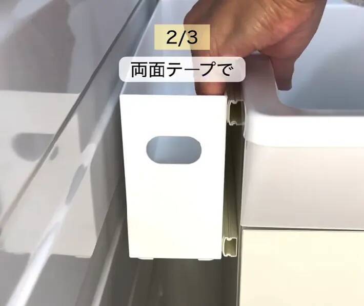 配線カバーを短く切って、リモコンに貼ると…？　意外な活用術3選に「天才」「真似します」