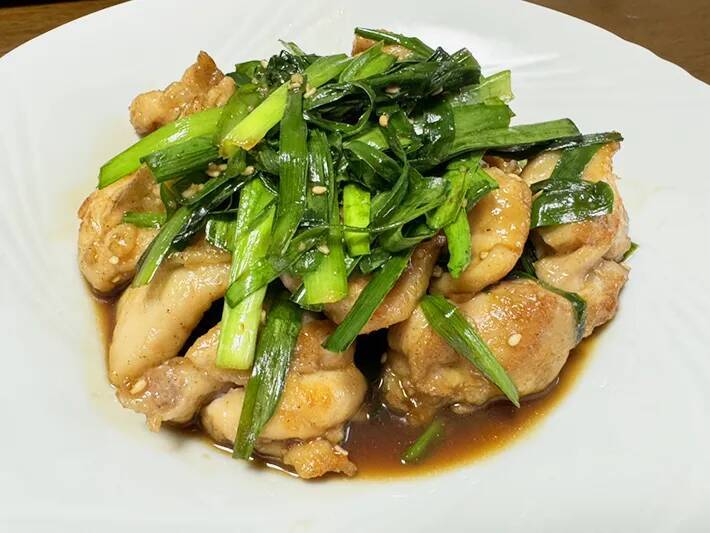 「安くてスタミナつくのは助かる！」　加藤綾菜が紹介した『ニラ』レシピに好評の声