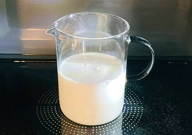 『サッポロ一番』にお湯を入れずに…　30代会社員が作った『激ウマ塩らーめん』が？