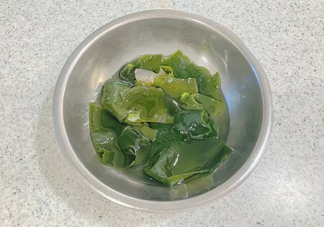 【簡単レシピ】アボカド×お茶づけ海苔が“ご飯泥棒”に！　5分で作れる新感覚おかず