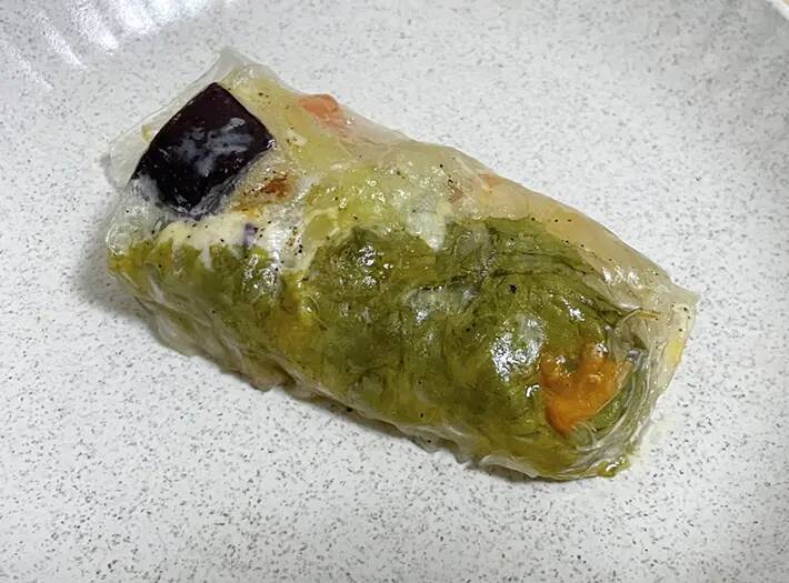 ライスペーパーをトースターで焼く！　10分後の変化に「かぶりつくのがオススメ」「ランチにいい」
