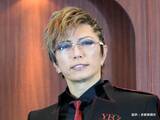 「GACKT「もう少し危機感をもって…」　雪道で立ち往生する車に持論を展開し「ド正論」と共感の声」の画像1