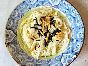 そうめんに『1袋』かけるだけ　めんつゆいらずの一皿に「手軽でおいしい」