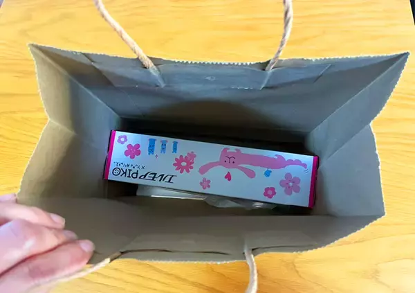 「使い道のない紙袋　箱ティッシュの使いやすさがアップする『活用法』に「アイディアの勝利！」」の画像