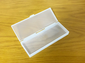 100均で買った半透明ケース　思わぬ活用法に「キッチンで助かる」「出かける時も便利」【3選】