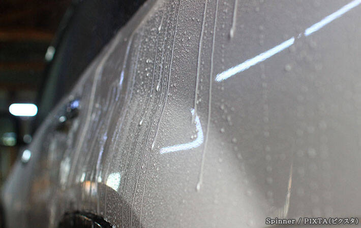 実は雨の日こそ向いている？　雨の日に洗車をするメリットとデメリットは…