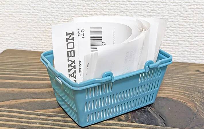 110円の『小さな買い物かご』が机で活躍！　山田化学に聞いた「飾るだけじゃない活用法」4選