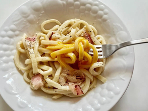 冷凍うどん、余ってない？　ありそうでなかったアレンジに家族が大喜び！