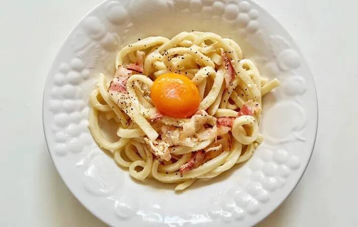 冷凍うどん、余ってない？　ありそうでなかったアレンジに家族が大喜び！