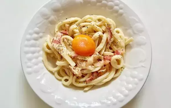 「冷凍うどん、余ってない？　ありそうでなかったアレンジに家族が大喜び！」の画像