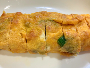 玉子焼きに『大さじ2杯』入れてみて！　甘い＆ネバネバの一品に「2日連続で作った」