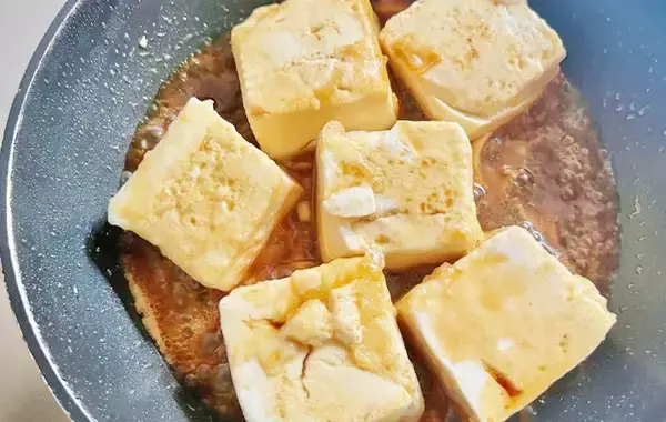 「夫の箸が止まらない！　豆腐の意外な食べ方に「大満足」「定番になりそう」【脱マンネリレシピ】」の画像