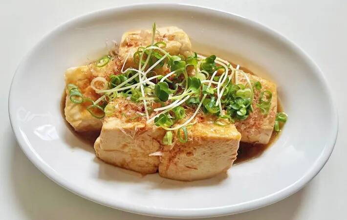 夫の箸が止まらない！　豆腐の意外な食べ方に「大満足」「定番になりそう」【脱マンネリレシピ】