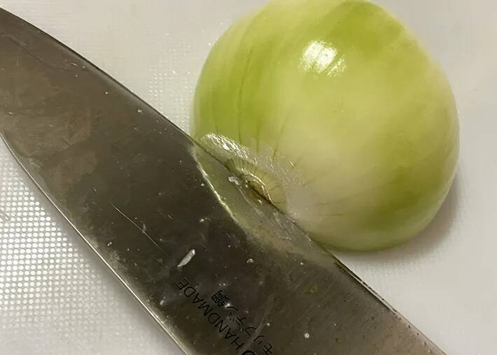 みじん切りの『失敗率』が激減　タマネギの切り方に「不器用でもできた！」「大満足」