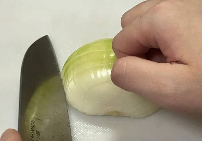 みじん切りの『失敗率』が激減　タマネギの切り方に「不器用でもできた！」「大満足」