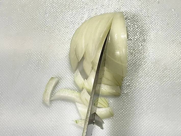 みじん切りの『失敗率』が激減　タマネギの切り方に「不器用でもできた！」「大満足」