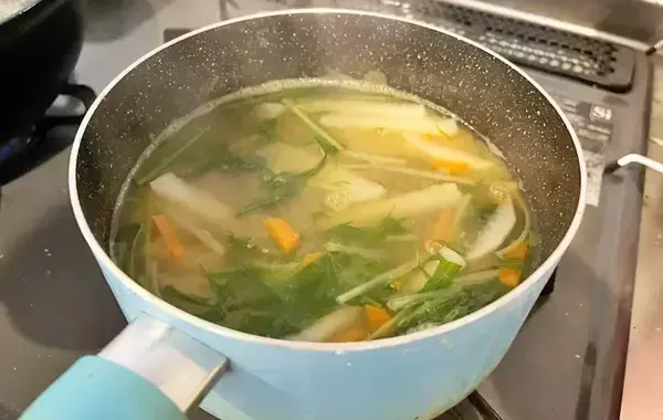 「いつもの味噌汁に『ちょい足し』するだけで？　夫が「もっと食べたい」とおかわり！」の画像