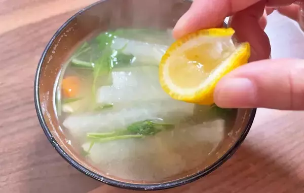 「いつもの味噌汁に『ちょい足し』するだけで？　夫が「もっと食べたい」とおかわり！」の画像