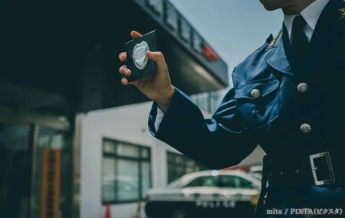 あなたのもとにも来るかも…　巧妙すぎる『ニセ警察官』の見分け方【完全ガイド】