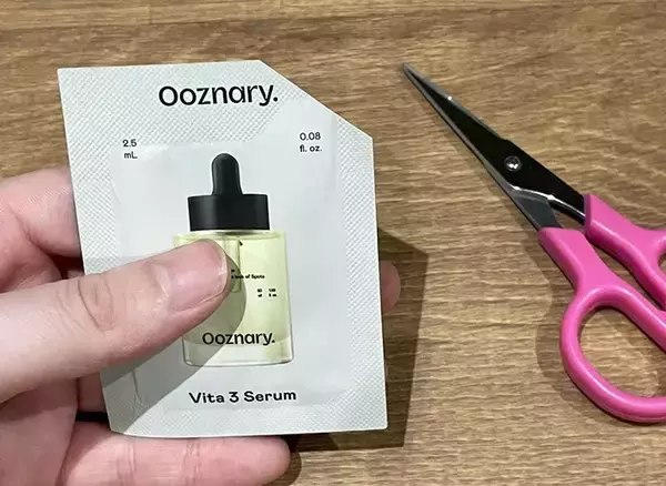 「1回では消費しきれなかった試供品　簡単に閉じる100均アイテムに「悩みがなくなった」「便利」」の画像