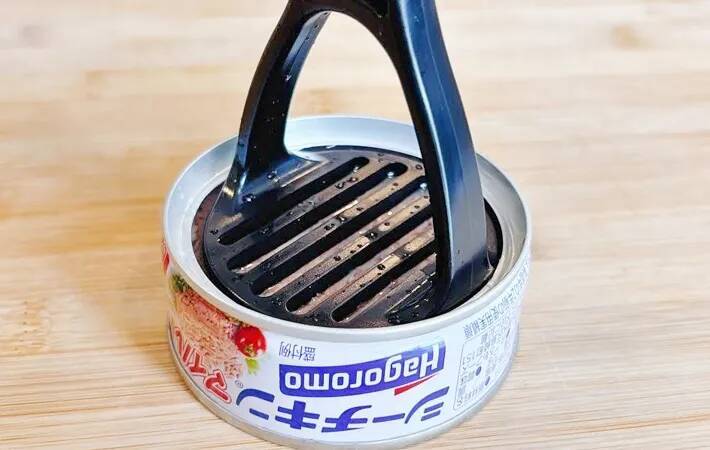 「このために作られたの？」　マッシャーの『じゃない使い方』で洗い物が減った！【100均】