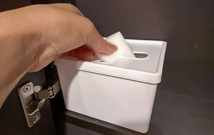 トイレの棚に置いたら快適！　ダイソーが教える『110円ボックス』3つの活用術とは