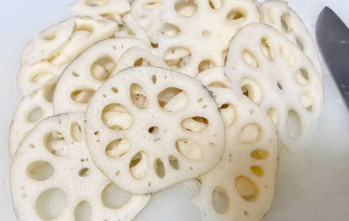 作るのが面倒な『レンコンのはさみ焼き』　時短のコツに「この手があったか！」