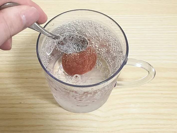 『氷不要』の冷たいサイダー　変わりに入れた食材に「シャリシャリ食感」「味が薄まらない」