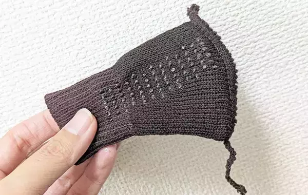 「『DAISOの輪』の投稿を実践！　ダイソー『チェアソックス』で小物収納が“超ラク”になった」の画像