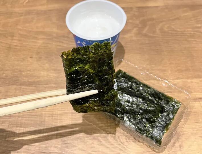 韓国海苔にご飯、ではなく？　意外な『白い食べ物』の正体に「本当に合うの？」