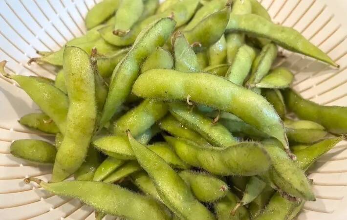 夏の枝豆が化ける…『調味料』を好きなだけ振りかけると「箸が止まらない」