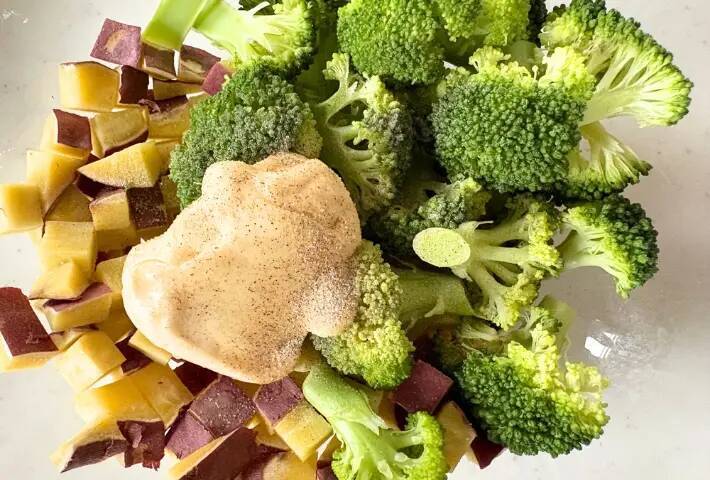 『大さじ2杯』入れてみて！　さつまいもサラダの味つけに「おやつみたい」【10分レシピ】
