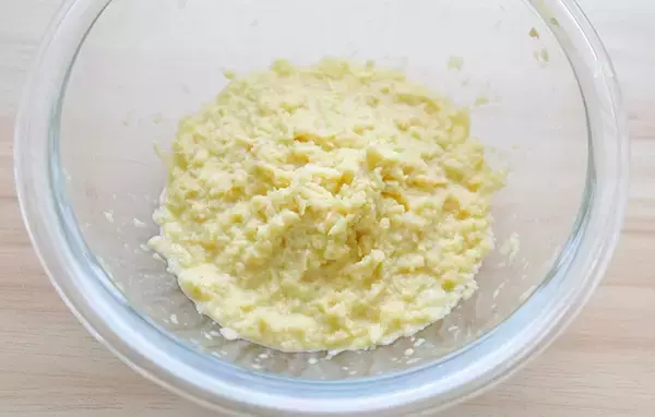 「食パンよりいいかも！　時短フレンチトーストの再現度が高すぎて言わなきゃバレないレベル！」の画像
