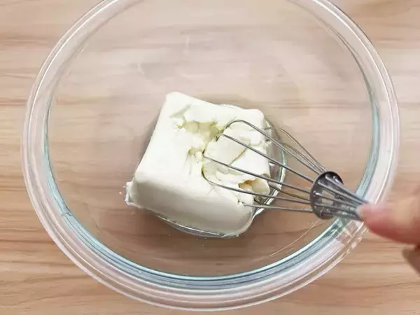 「豆腐1丁に『卵』『片栗粉』を入れて…　玉子焼き器で作ったものがこちら」の画像