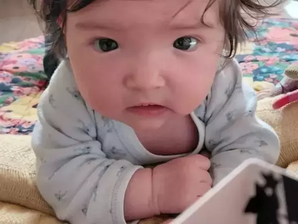 「こんな子、見たことない！」　生まれた瞬間、誰もが驚いた赤ちゃんの『姿』とは？