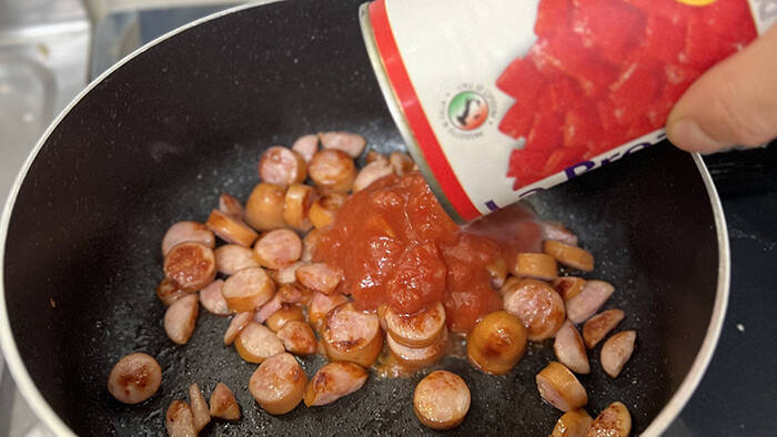 中途半端に余ったトマト缶　超簡単な消費方法に「絶対うまいやつ！」