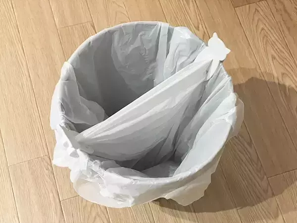 「100均で見つけた可愛いネコ、何に使う？　用途に「めっちゃ便利」「プチストレス解消」」の画像