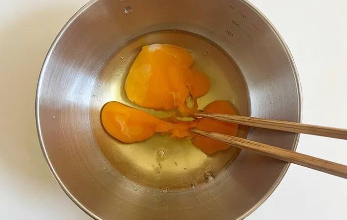 「パンチがあっておいしい」と夫が絶賛！　玉子焼きに「小さじ2杯」加えたのは？