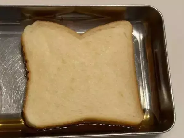 食パンはそのまま焼かないで！　『麦茶』に浸した結果に「目からウロコ」