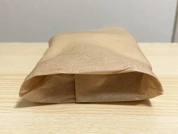 お弁当のサンドイッチ、こう包んで　テープ不要、5分未満でできる『崩れない』ラッピングアイディア