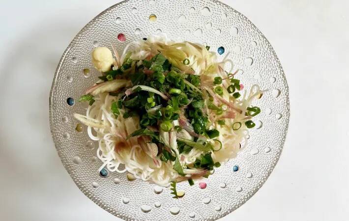 「また食べたい」と夫にヒット！　そうめんの意外なつゆに「めんつゆより好きかも」