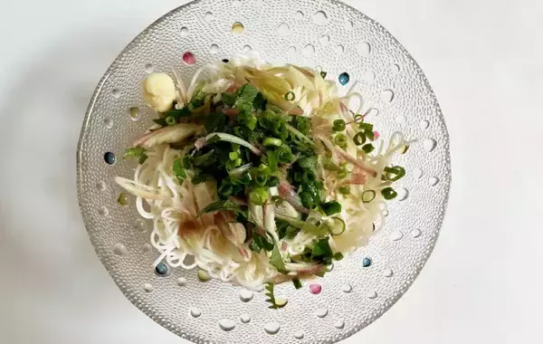 「「また食べたい」と夫にヒット！　そうめんの意外なつゆに「めんつゆより好きかも」」の画像