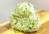 「夏は『おにぎり』こう食べる！　刻んでまぶすだけで「暑い日もさっぱり」「弁当にもいい」」の画像6