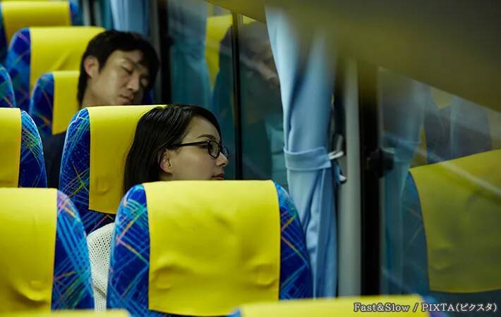 絶対にやらないで！　『裏ワザ』として広まる、高速バスでの『迷惑行為』とは