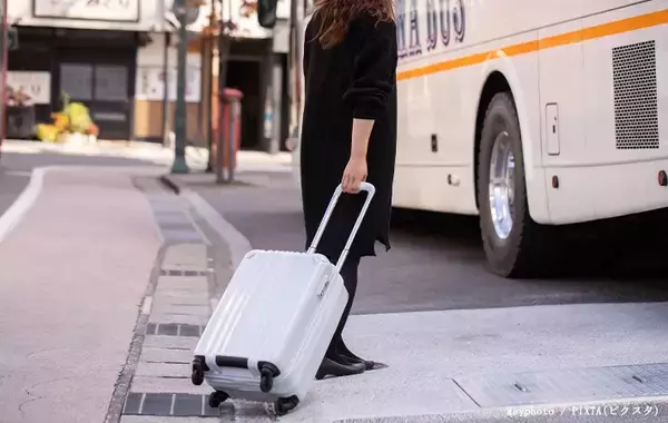 「絶対にやらないで！　『裏ワザ』として広まる、高速バスでの『迷惑行為』とは」の画像