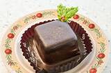 「【クリスマス限定】お皿に描かれているのは『ミッキー』ではなく？　チョコケーキ＆スーベニアに惚れた！」の画像2