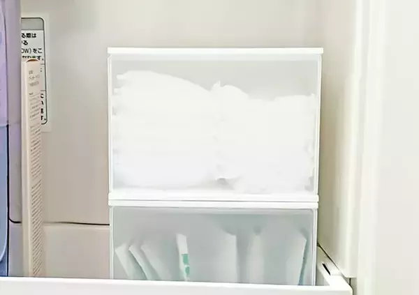 「110円の『小物収納ケース』　ダイソーに聞いた活用法に「ピッタリすぎて気持ちいい」」の画像