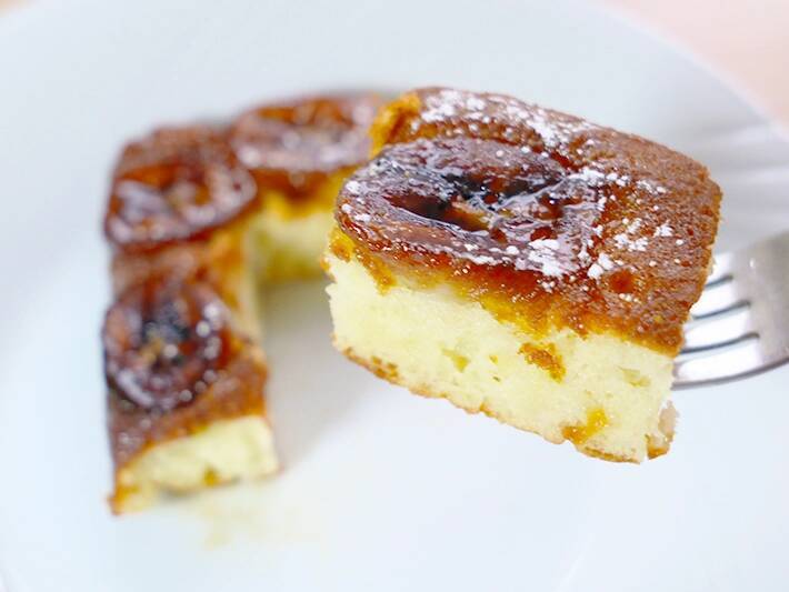 ホットケーキミックスを『玉子焼き器』で焼いたら…　オーブン不要で“しっとりケーキ”完成！