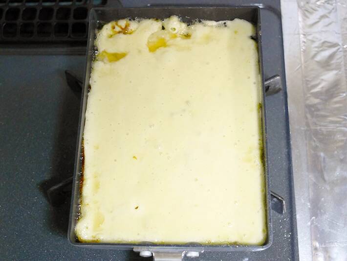 ホットケーキミックスを『玉子焼き器』で焼いたら…　オーブン不要で“しっとりケーキ”完成！